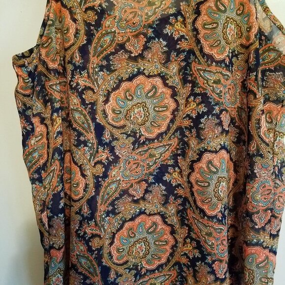 Live 4 Truth Sleeveless Paisley Blouse Medium - Picture 6 of 14